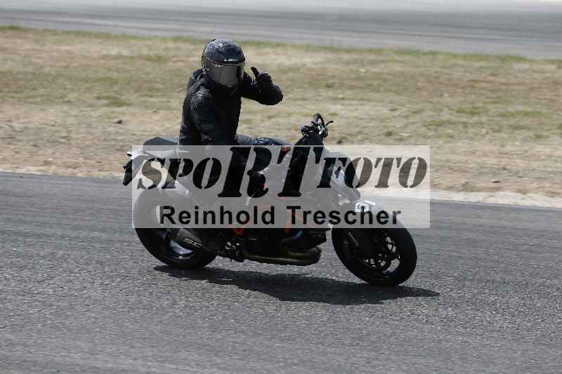 /21 17.06.2026  Ducati Schweiz Track Warmup ADR/Gruppe gelb/54